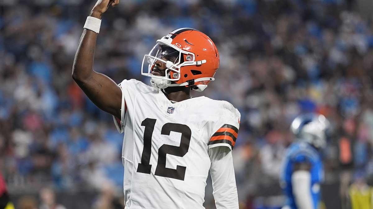 Cleveland Browns quarterback Shedeur Sanders (12) celebrates his touchdown pass against the Carolina Panthers during the second quarter at Bank of America Stadium.