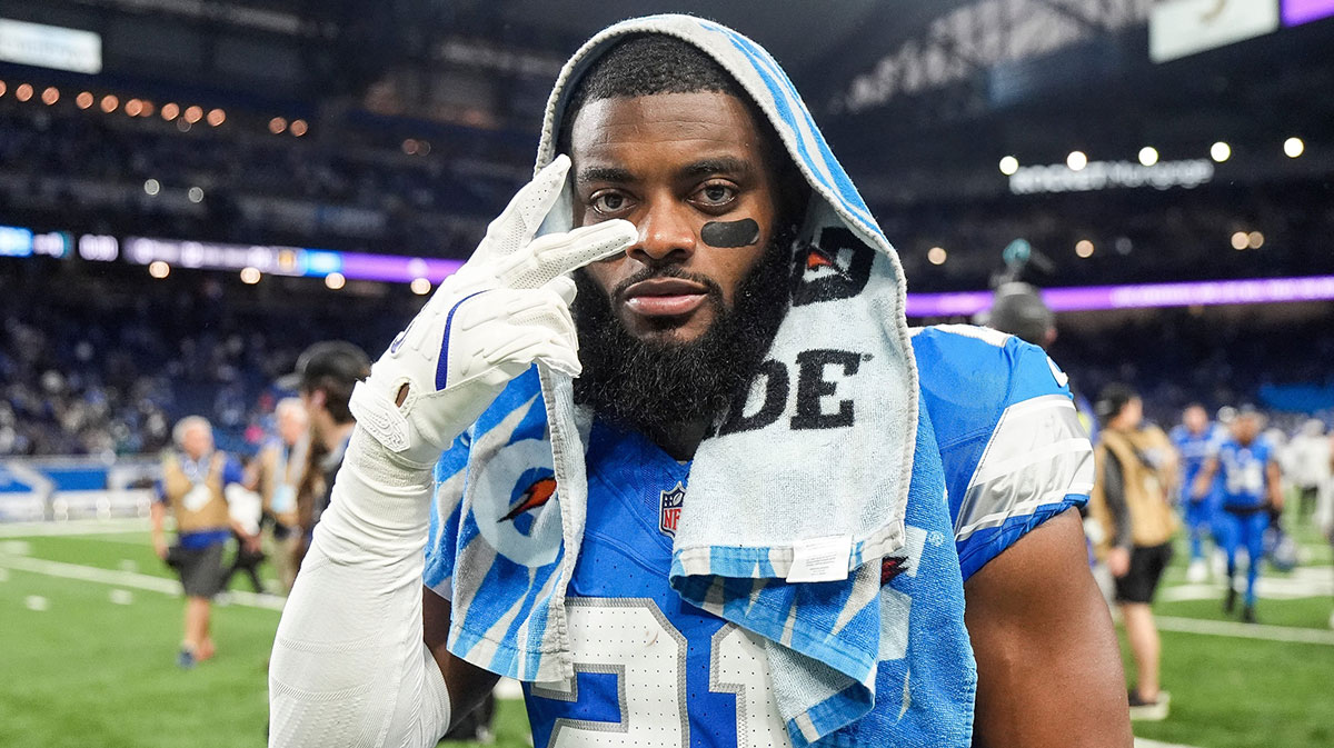 Detroit Lions cornerback Amik Robertson (21) poses for a photo after 52-6 win over Jacksonville Jaguars