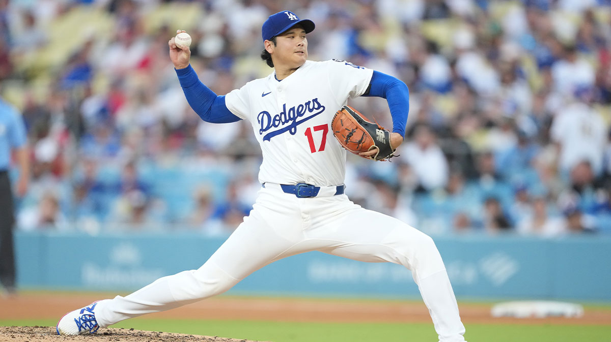 Los Angeles Dodgers starting pitcher Shohei Ohtani (17) delivers a pitch in the fifth inning against the Cincinnati Reds at Dodger Stadium.