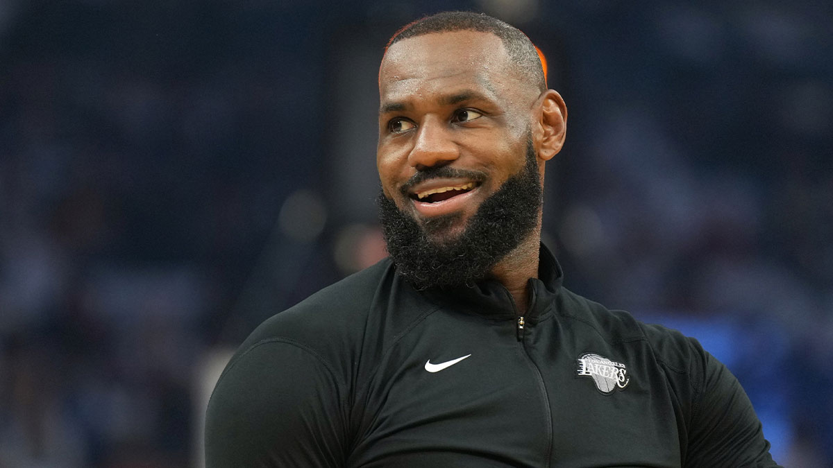 Los Angeles Lakers forward LeBron James (23) before the game against the Golden State Warriors at Chase Center.