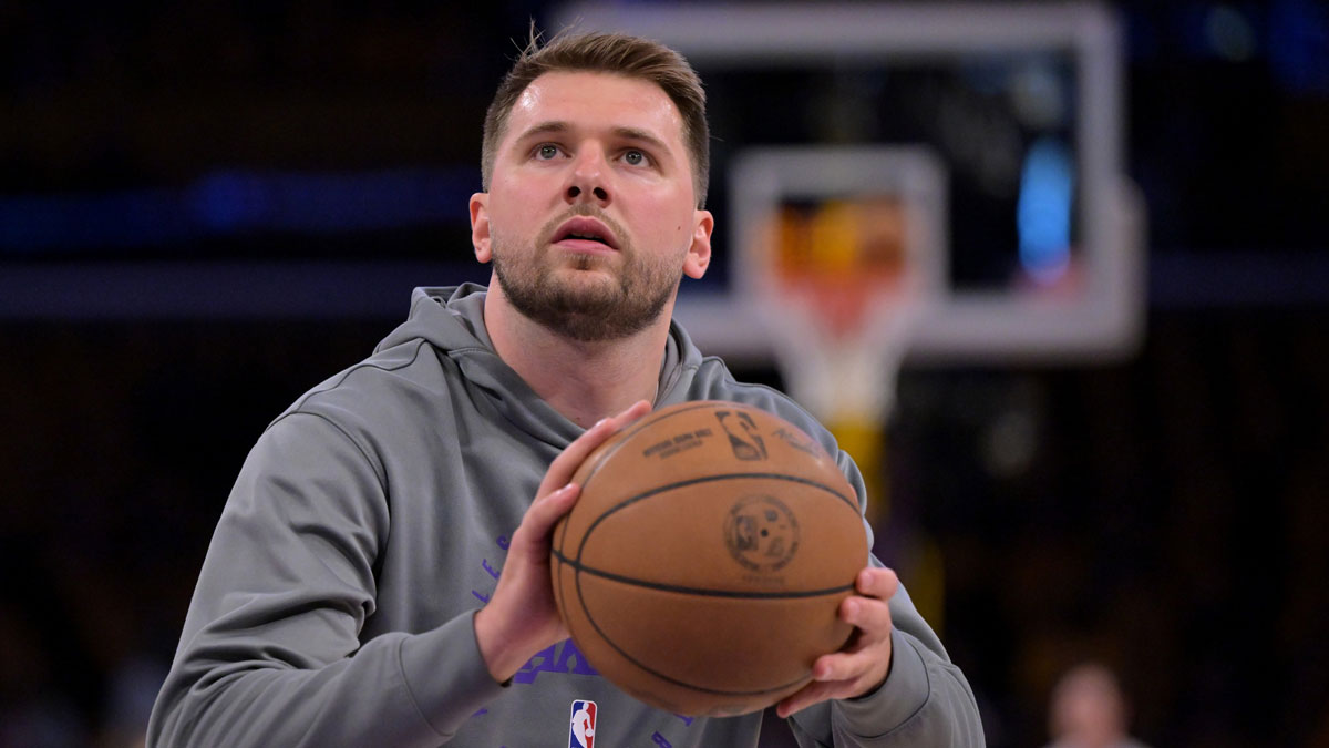Los Angeles Lakers guard Luka Doncic (77) warms up prior to the game against the Minnesota Timberwolves at Crypto.com Arena.