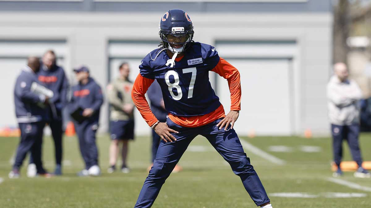 Chicago Bears wide receiver Luther Burden III warms up during the Rookie Minicamp at Halas Hall.