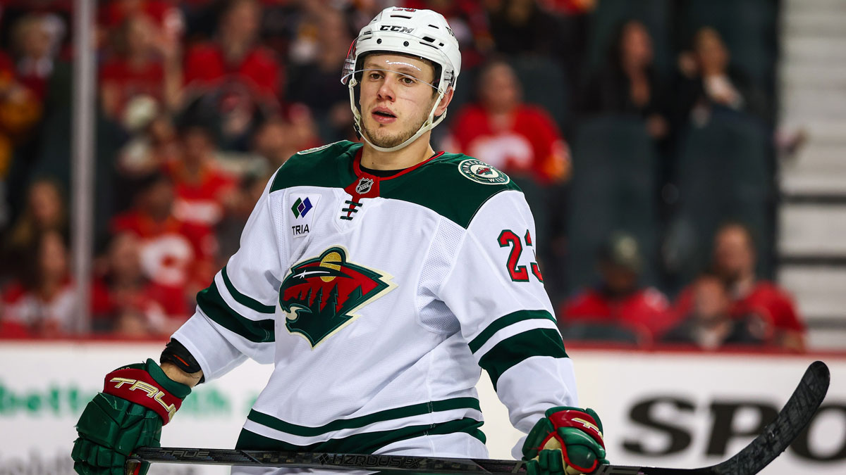 NHL rumors: The 2 Pacific Division teams ‘circling back’ on Marco Rossi