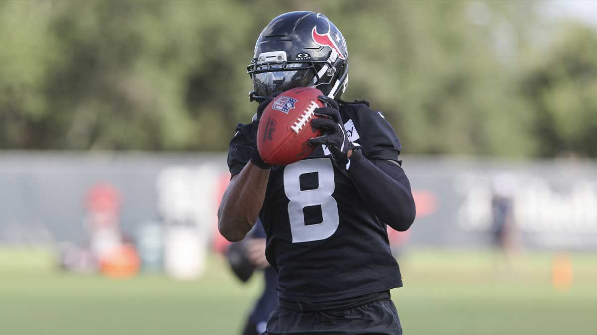 Houston Texans wide receiver John Metchie III (8) during training camp at Houston Methodist Training Center.
