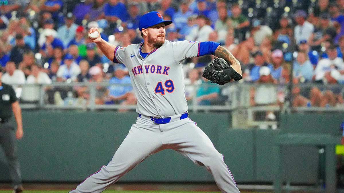 New York Mets relief pitcher Chris Devenski (49) delivers a pitch against the Kansas City Royals in the ninth inning at Kauffman Stadium.