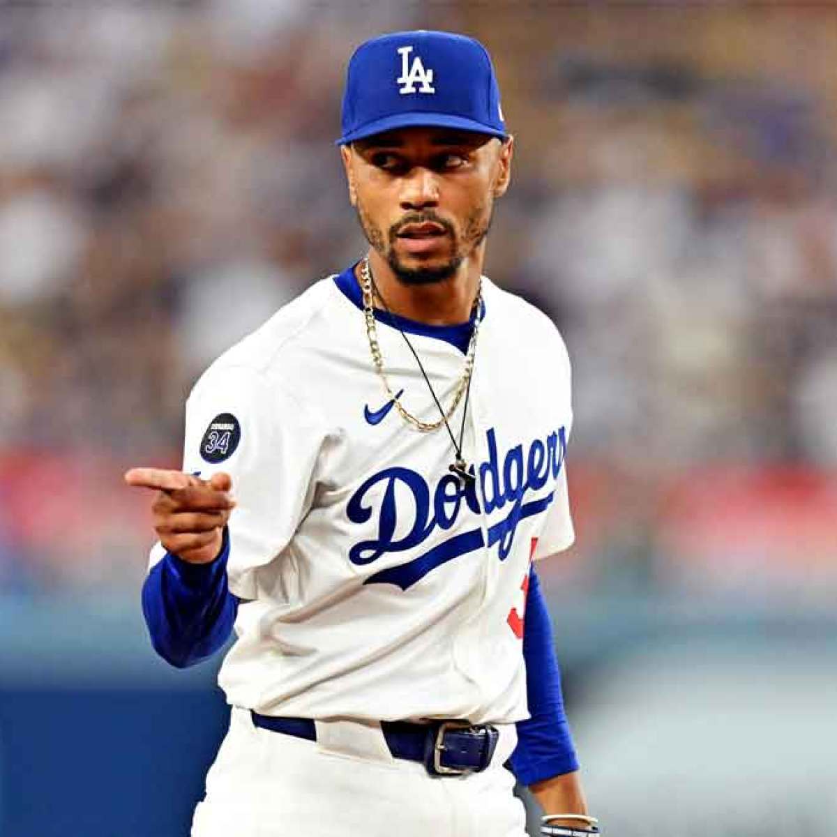 Mookie-Betts-with-LA-Dodgers-1 