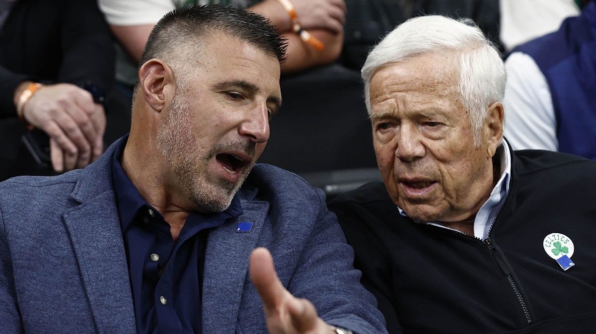 New England Patriots head coach Mike Vrabel, left, talks with Patriots owner Robert Kraft courtside during the second half of game two of the first round of the 2024 NBA Playoffs between the Boston Celtics and the Orlando Magic at TD Garden.