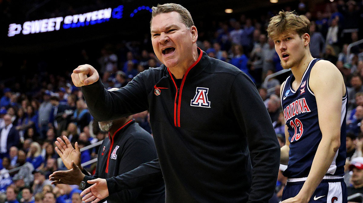 Tommy Lloyd’s Arizona Wildcats squad gets bittersweet review from insider