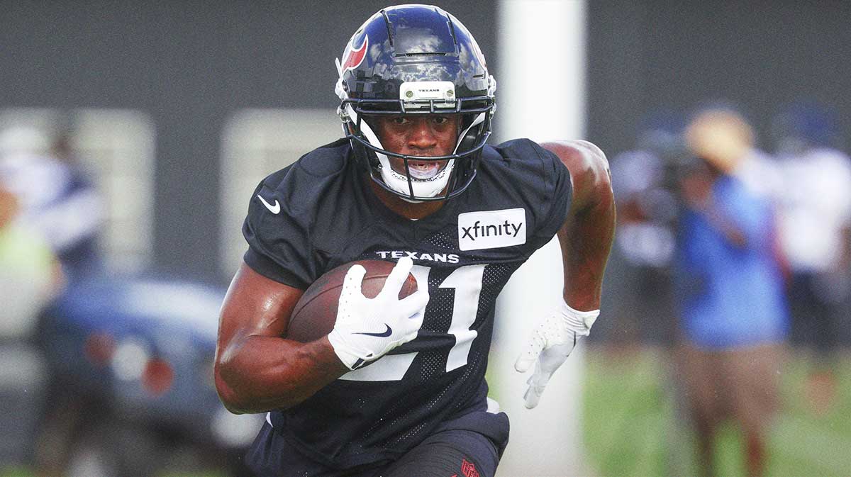 Texans’ Nick Chubb misses consecutive Houston practices after hit to head