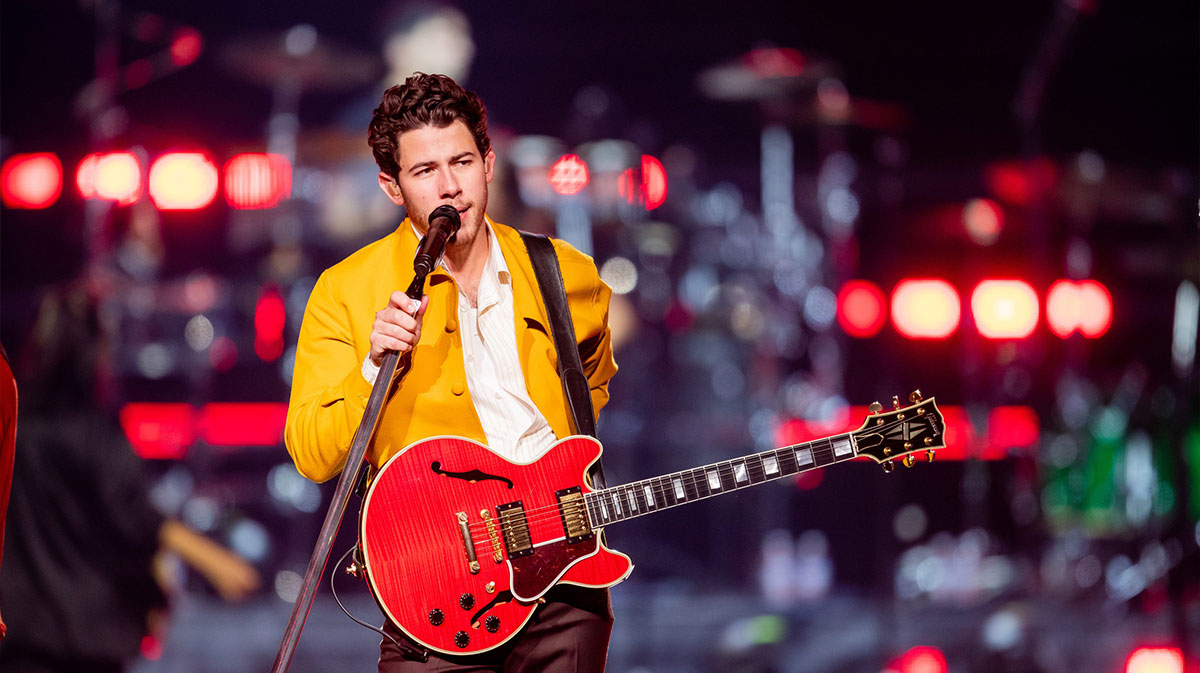 Nick Jonas singing.
