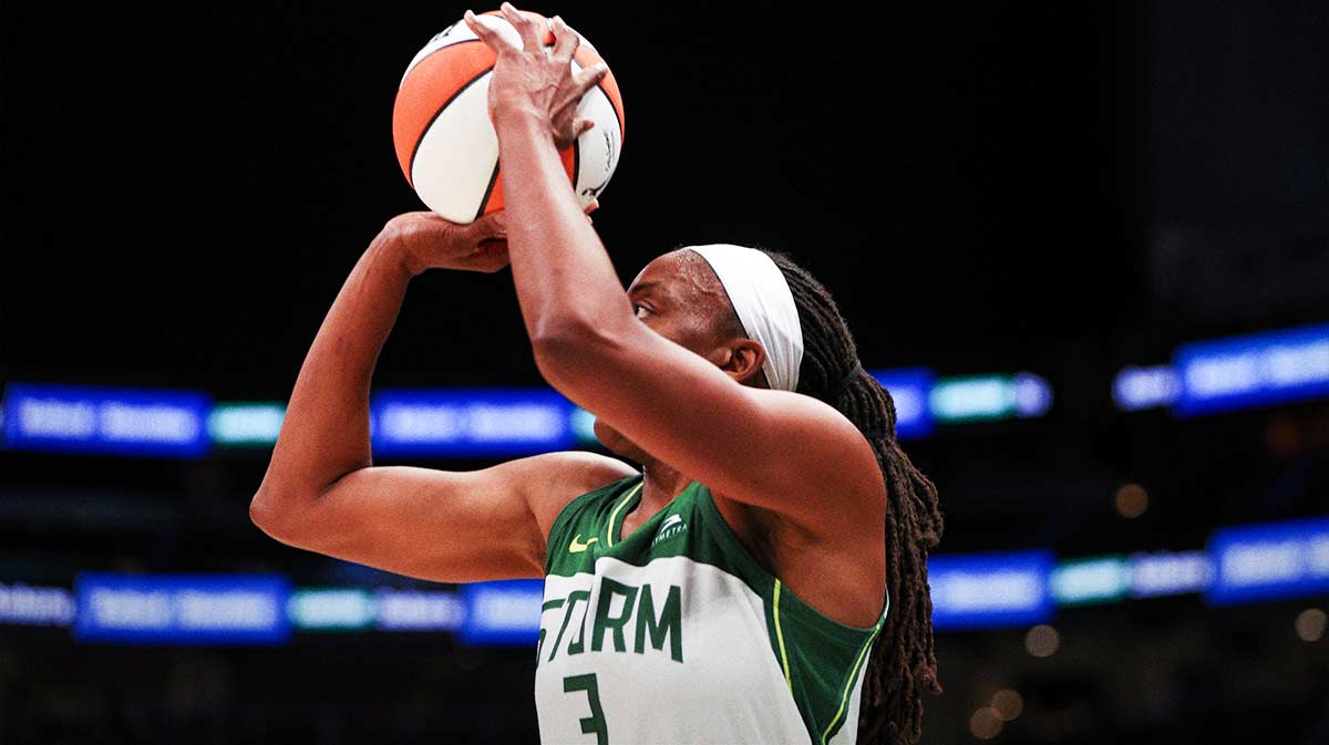 Seattle Storm forward Nneka Ogwumike (3) shoots the ball during the first half against Los Angeles Sparks at Climate Pledge Arena.