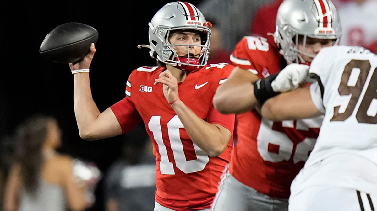 Ohio State Buckeyes quarterback Julian Sayin (10) throws a pass during the second half of the NCAA football game against the Western Michigan Broncos at Ohio Stadium.