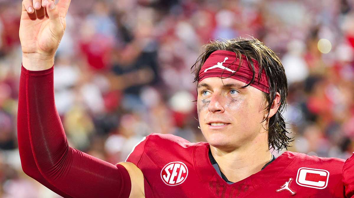 Oklahoma Sooners quarterback John Mateer (10) reacts after the game against the Illinois State Redbirds at Gaylord Family-Oklahoma Memorial Stadium.