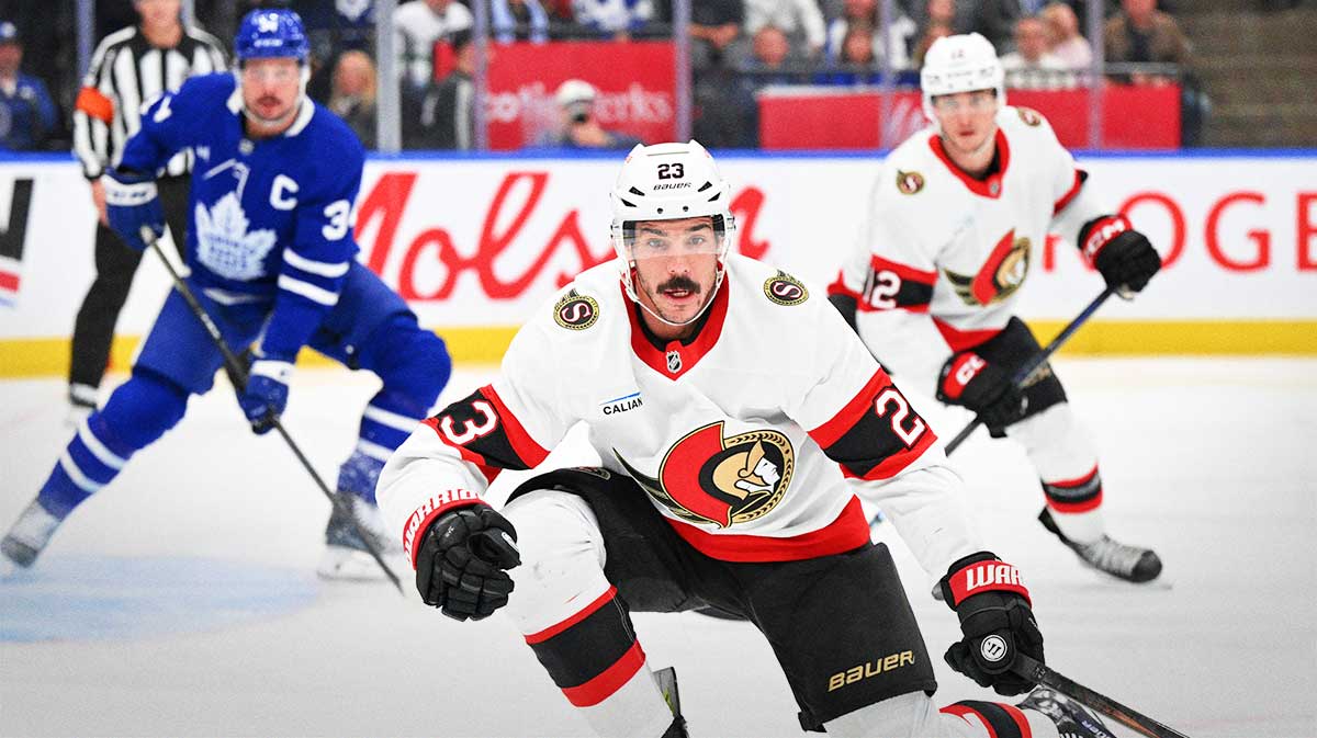 Ottawa Senators defenseman Travis Hamonic (23) defends his goal area against the Toronto Maple Leafs in the first period at Scotiabank Arena, Red wings news, Red wings Free agent