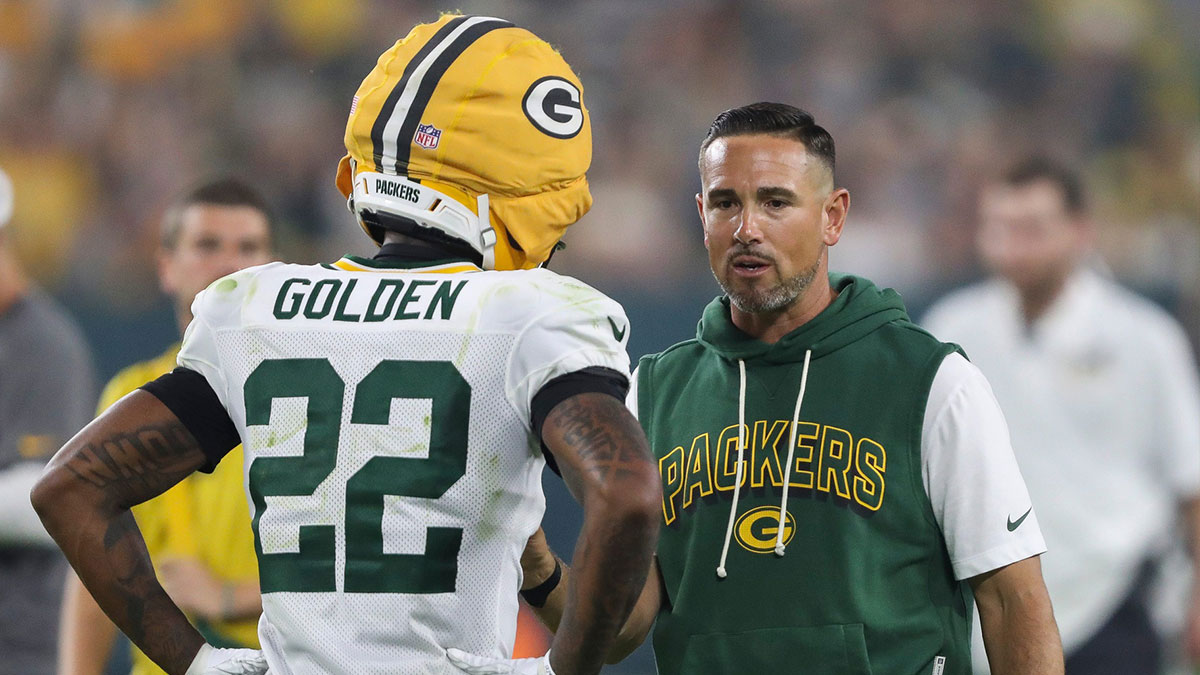 Green Bay Packers head coach Matt LaFleur talks to wide receiver Matthew Golden (22) during Family Night on Saturday, August 2, 2025, at Lambeau Field in Green Bay, Wis. Packers rookie Matthew Golden is turning heads at Packers NFL Training Camp with his elite hands and relentless drive to be great.