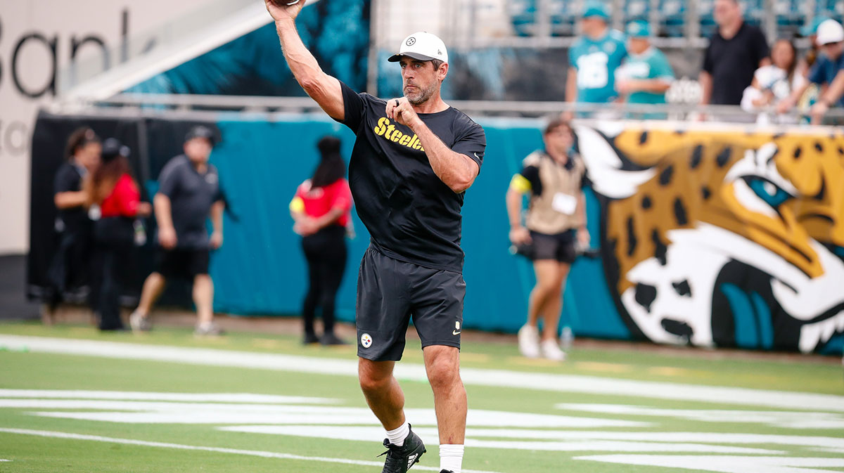 Pittsburgh Steelers quarterback Aaron Rodgers (8) throws during warm ups before a preseason game against the Jacksonville Jaguars at EverBank Stadium.