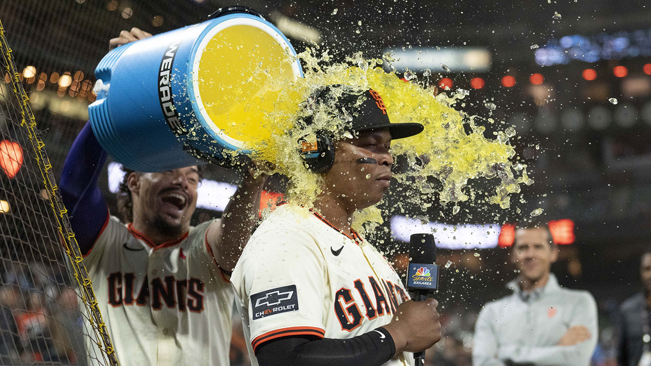 Rafael Devers' big night vs. Cubs will spark Giants playoff belief
