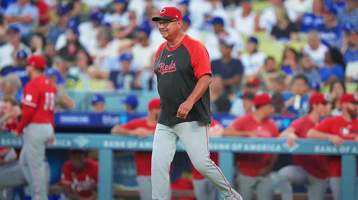 Cincinnati Reds manager Terry Francona (77) walks out to the mound in the fifth inning against the Los Angeles Dodgers at Dodger Stadium.