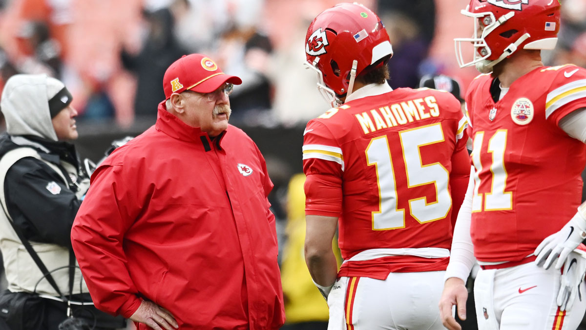 Kansas City Chiefs head coach Andy Reid talks to quarterback Patrick Mahomes (15) before the game between the Cleveland Browns and the Chiefs at Huntington Bank Field.