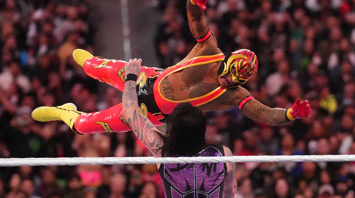 Rey and Dominik Mysterio at WrestleMania 39.