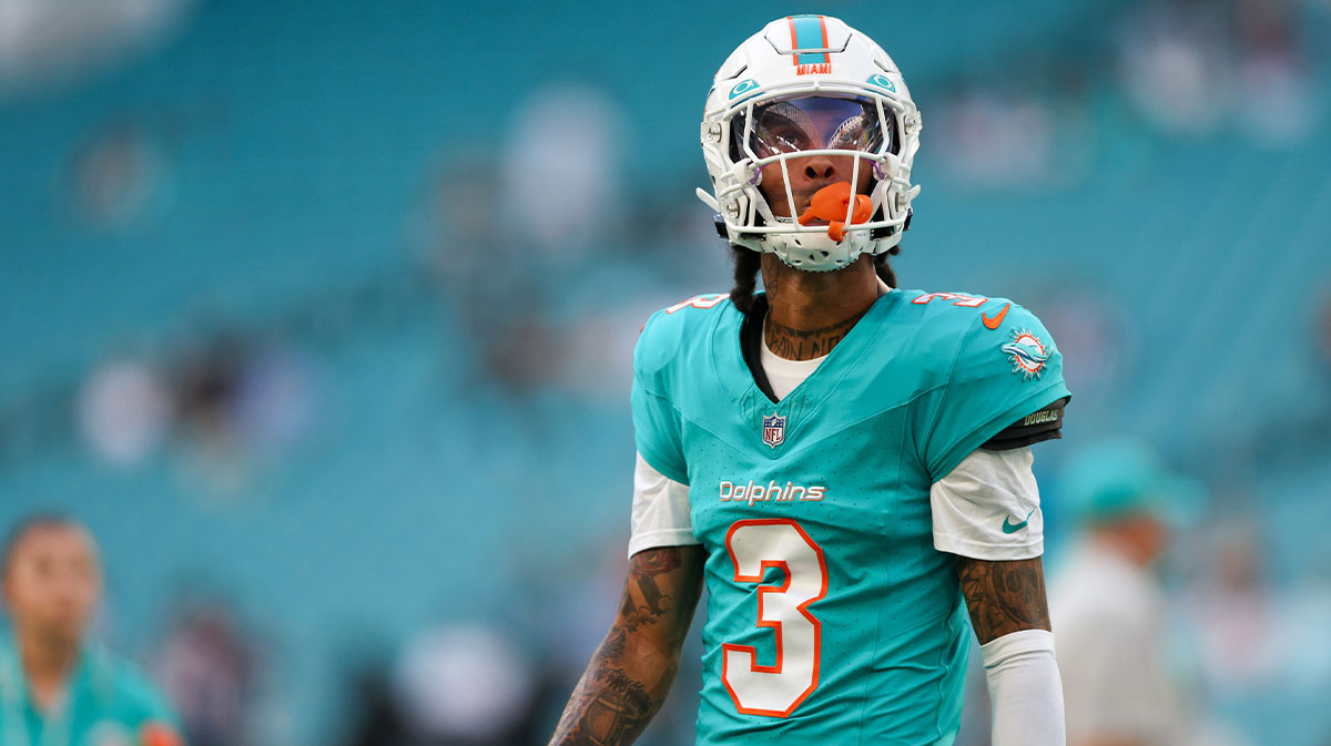 Miami Dolphins wide receiver Robbie Chosen (3) warms up before a game against the Atlanta Falcons at Hard Rock Stadium.