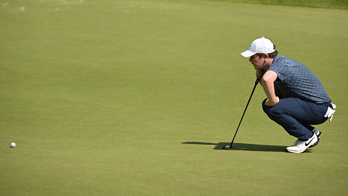 Robert MacIntyre lines up a putt on the ninth hole during the final round of the BMW Championship golf tournament.