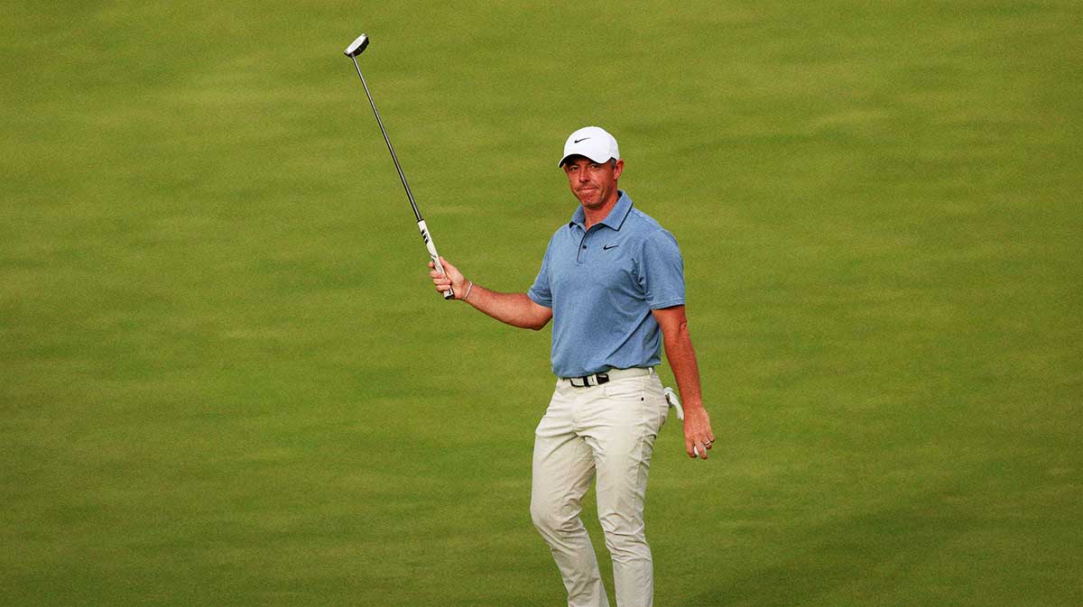 Rory McIlroy acknowledges the crowd after finishing the final round of The 153rd Open Championship golf tournament at Royal Portrush.