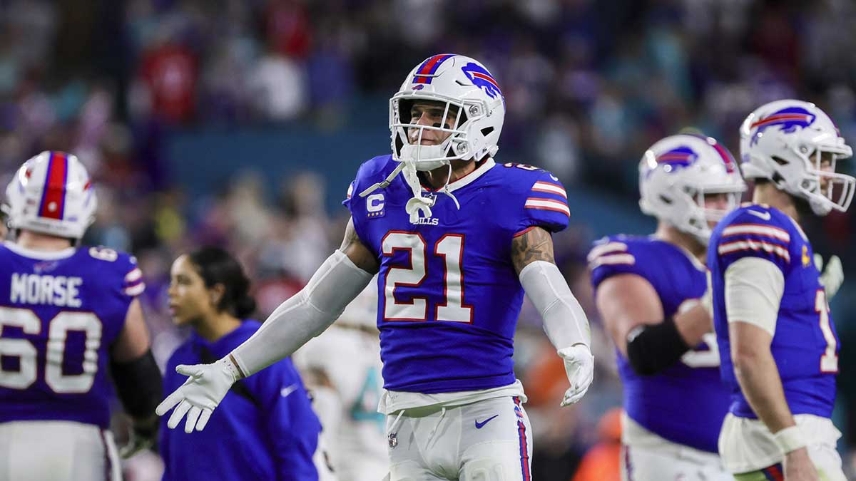 Buffalo Bills safety Jordan Poyer (21) celebrates after the game against the Miami Dolphins at Hard Rock Stadium.