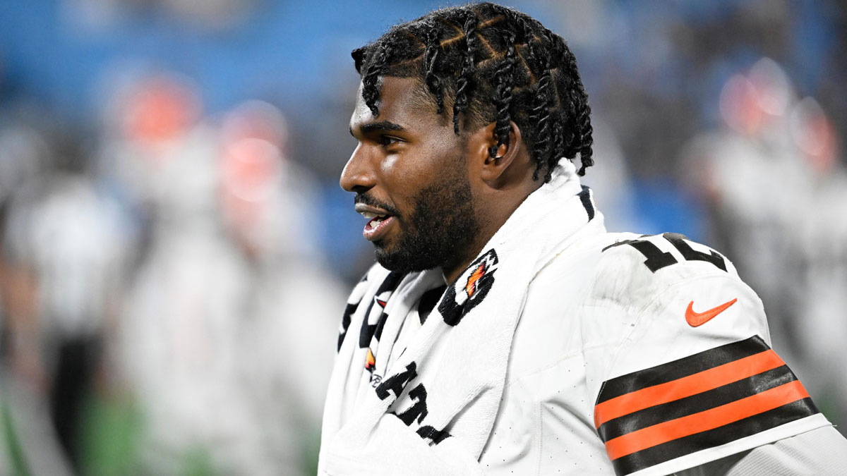 Cleveland Browns quarterback Shedeur Sanders (12) on thesidelines in the fourth quarter at Bank of America Stadium.