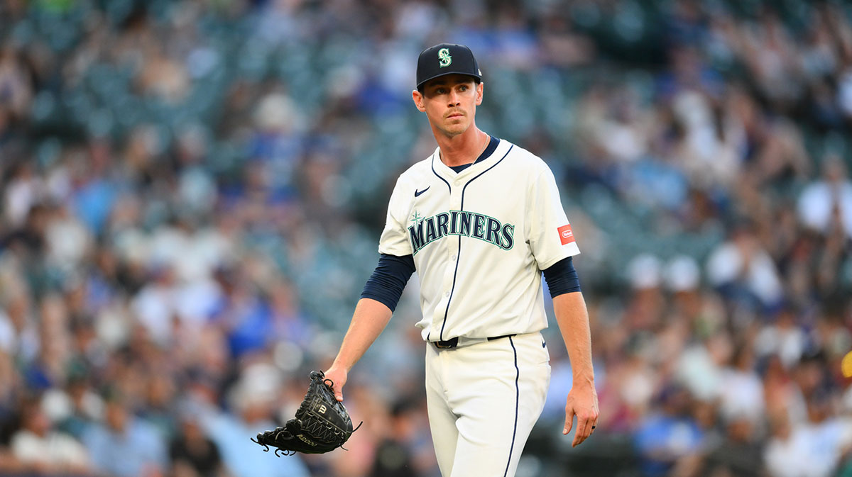 Mariners news: Seattle makes pitching roster moves before Padres clash