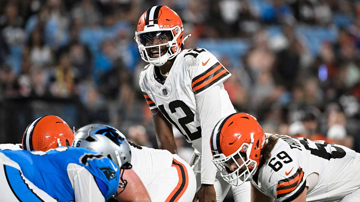 Cleveland Browns quarterback Shedeur Sanders (12) at the line of scrimmage in the third quarter at Bank of America Stadium.