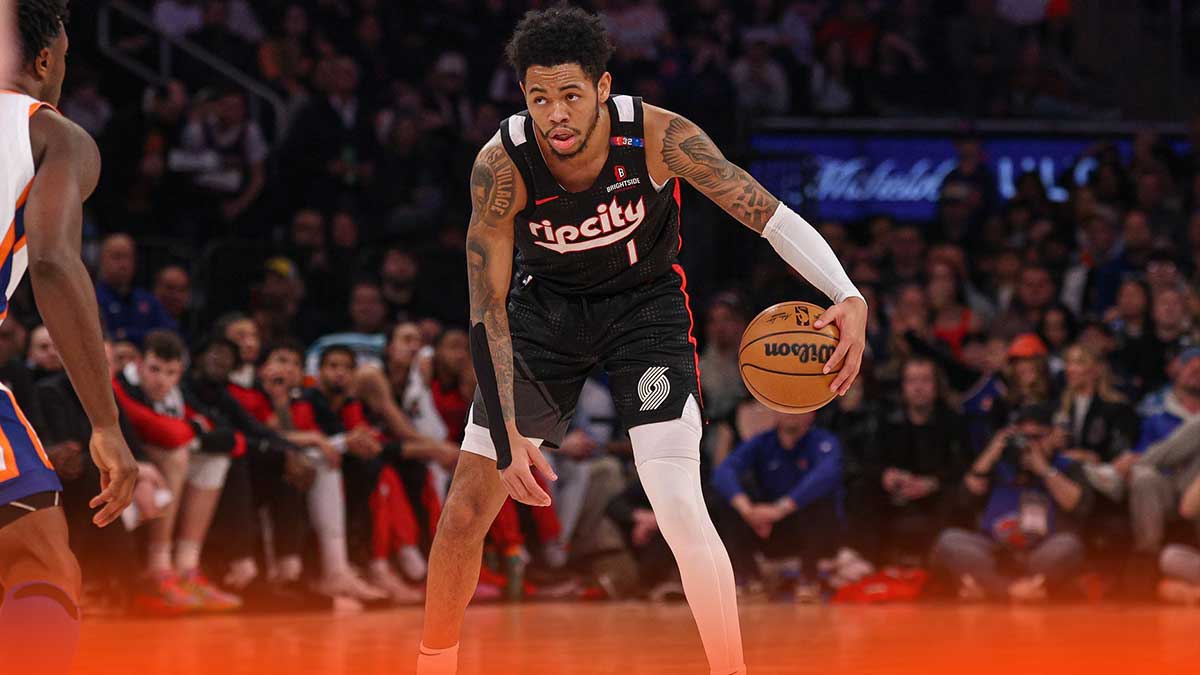 Portland Trail Blazers guard Anfernee Simons (1) dribbles during the first half against the New York Knicks at Madison Square Garden.