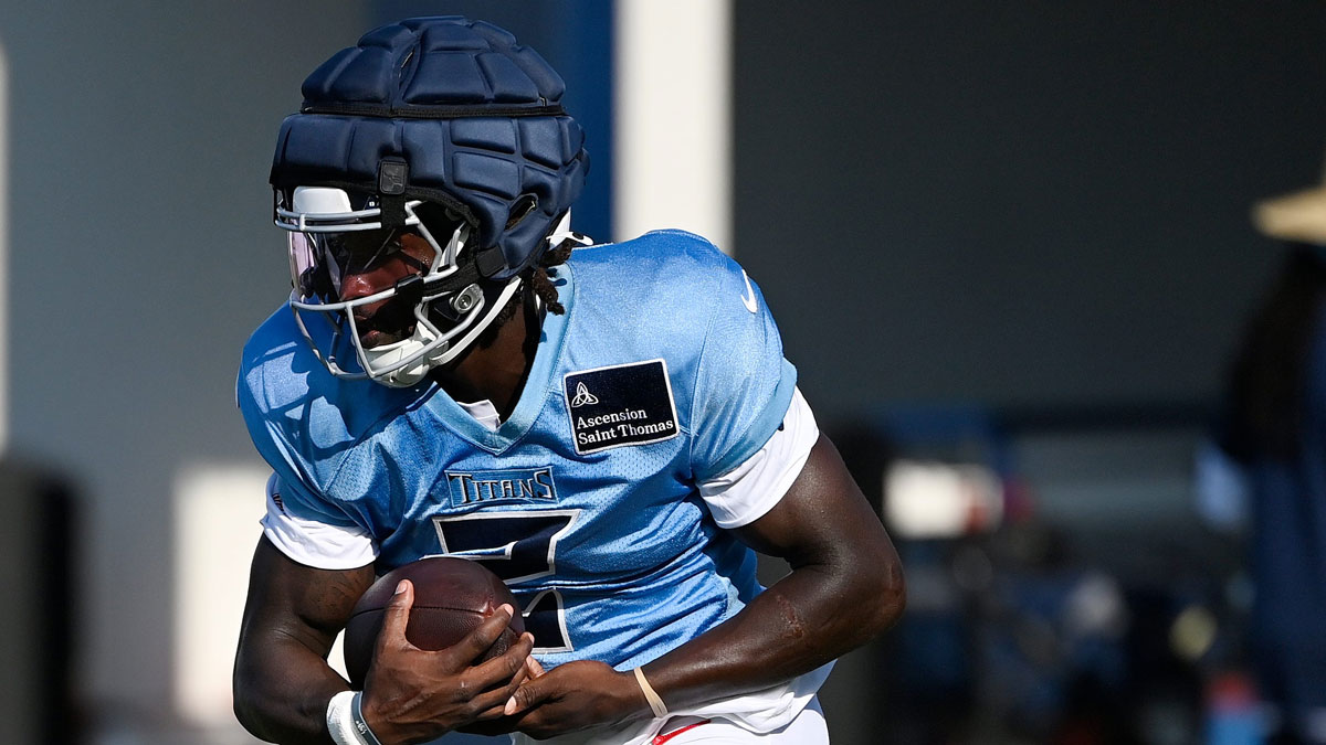 Tennessee Titans running back Tyjae Spears (2) carries the during an NFL football training camp practice at Ascension Saint Thomas Sports Park Saturday, Aug. 2, 2025, in Nashville, Tenn.