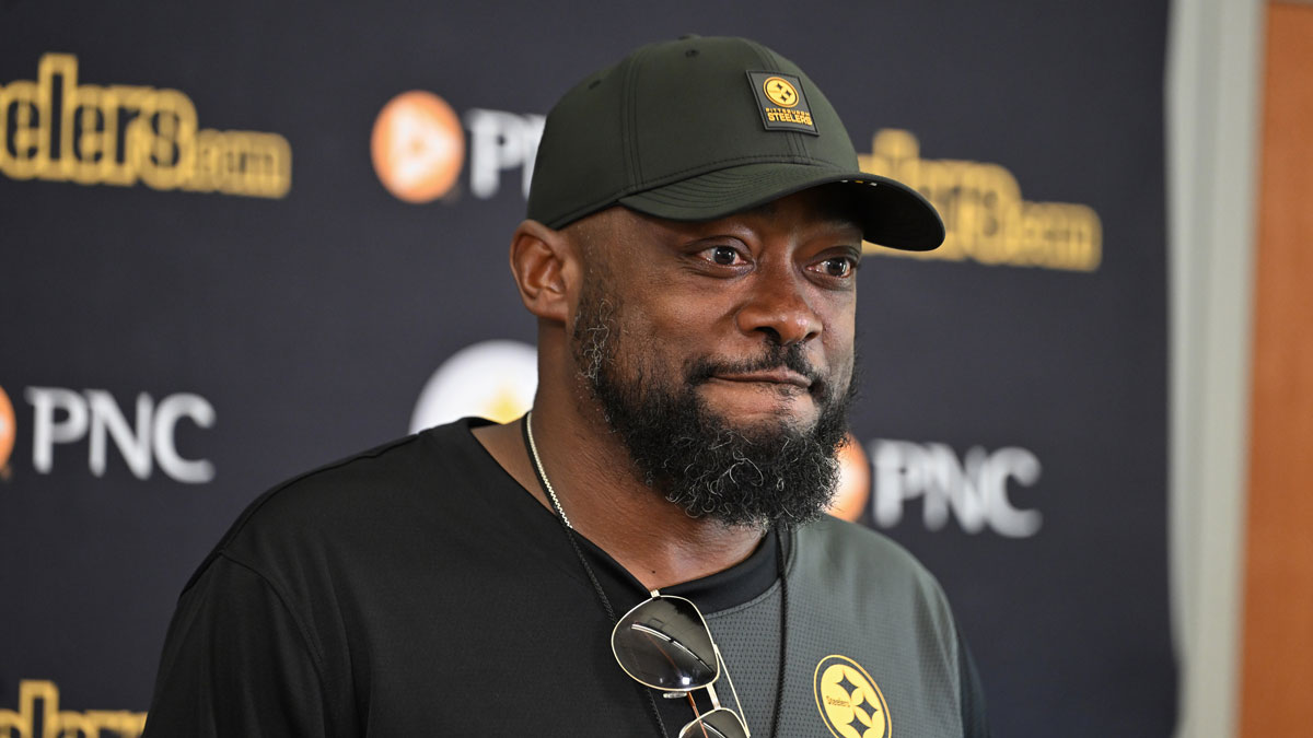 Steelers head coach Mike Tomlin speaks to the media during training camp at Saint Vincent College