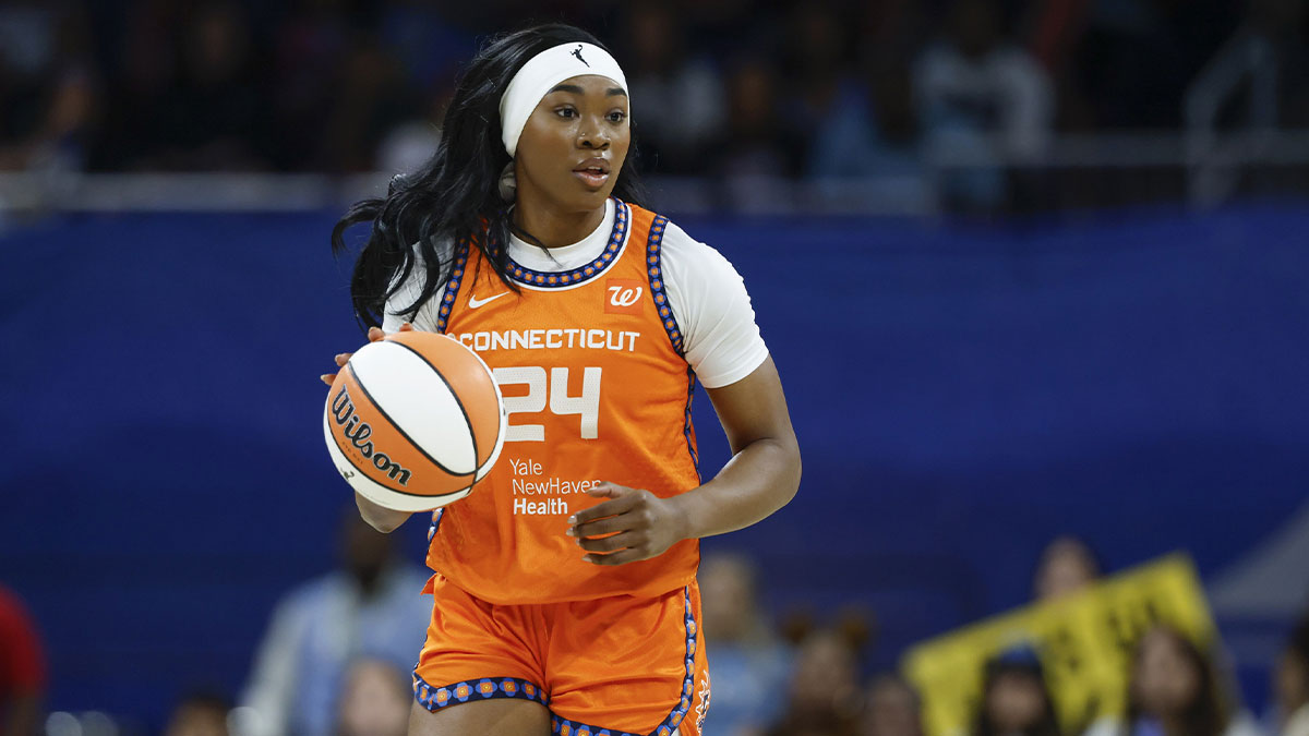 Connecticut Sun forward Aneesah Morrow (24) brings the ball up court against the Chicago Sky during the first half at Wintrust Arena.