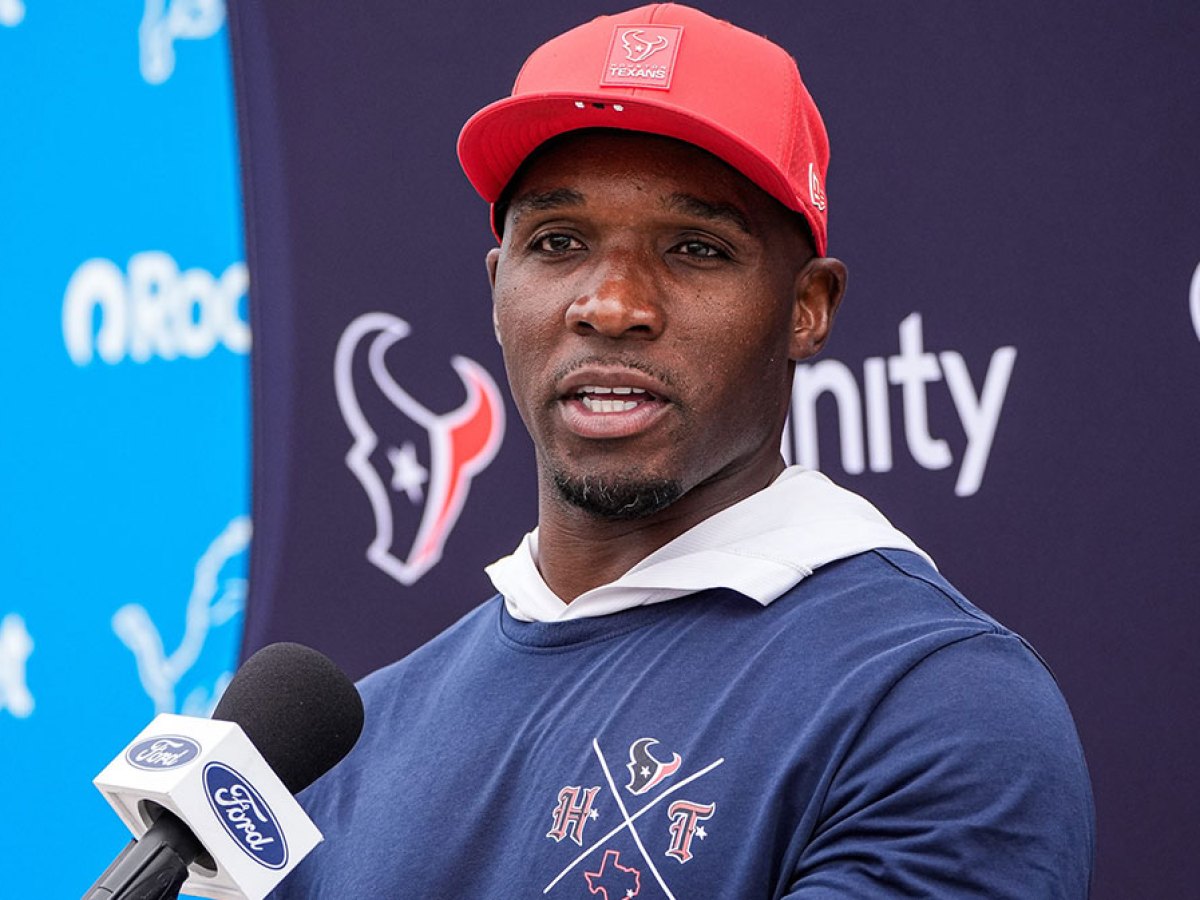Texans news: DeMeco Ryans makes 'toughest' admission on final roster cuts