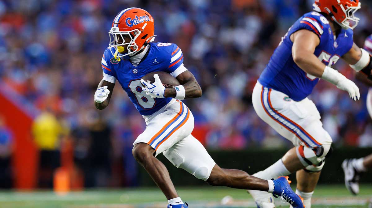 Florida Gators wide receiver Vernell Brown III (8) runs with the ball against the Long Island Sharks during the first half at Ben Hill Griffin Stadium. Mandatory Credit: Matt Pendleton-Imagn Images