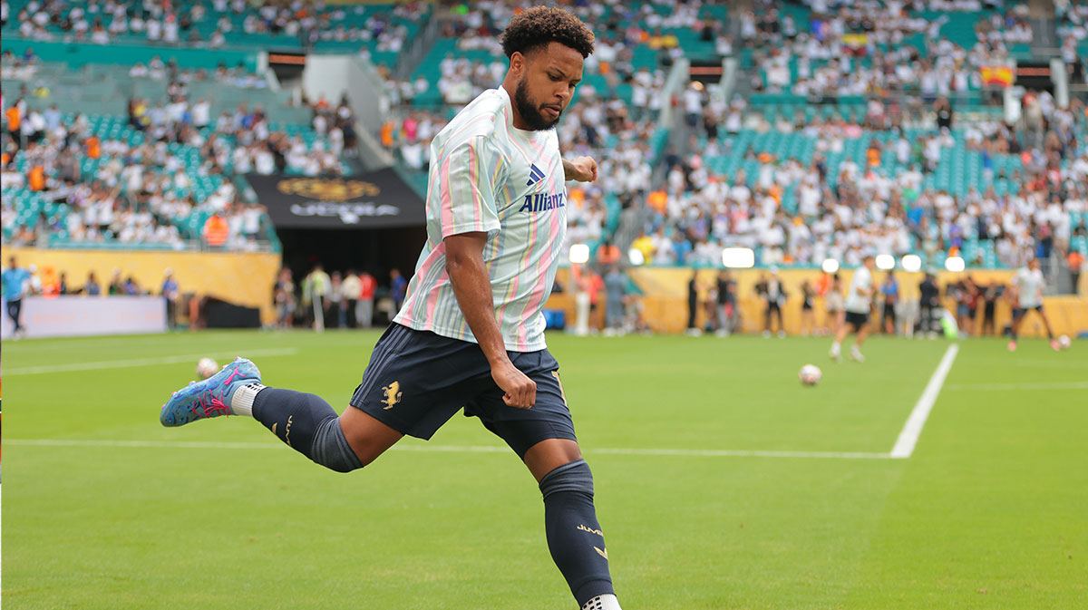 Juventus FC midfielder midfielder Weston Mckennie (16) practices before the match against Real Madrid C.F.during a round of 16 match of the 2025 FIFA Club World Cup at Hard Rock Stadium.