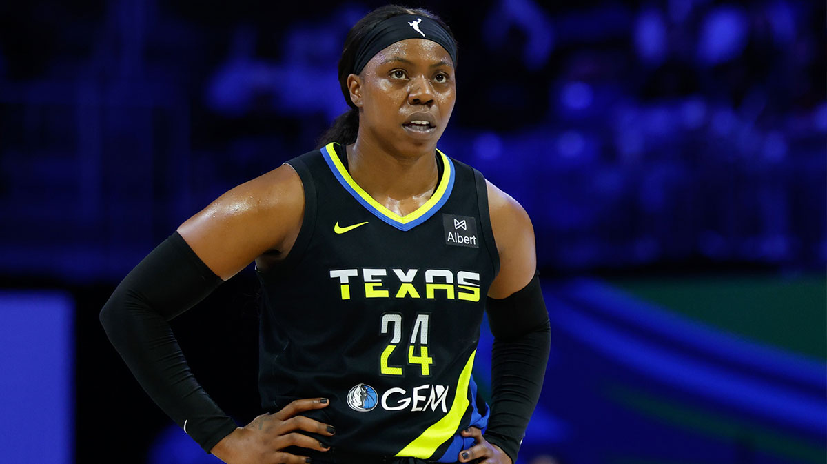 Arike Ogunbowale a late addition to Wings’ injury report vs. Fever