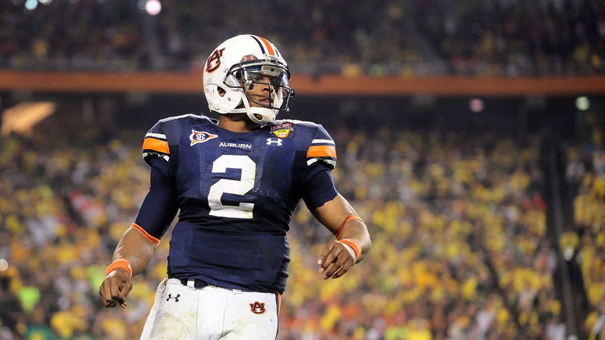 Headline: NCAA Football: BCS National Championship-Auburn vs Oregon