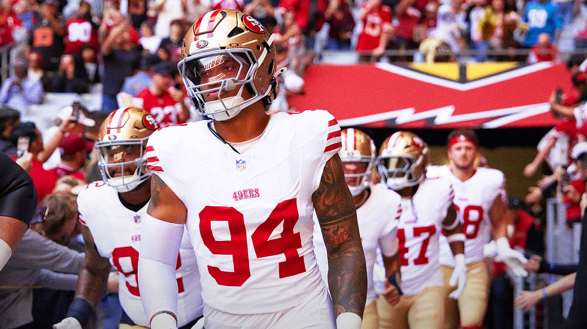 San Francisco 49ers defensive end Yetur Gross-Matos (94) against the Arizona Cardinals at State Farm Stadium.