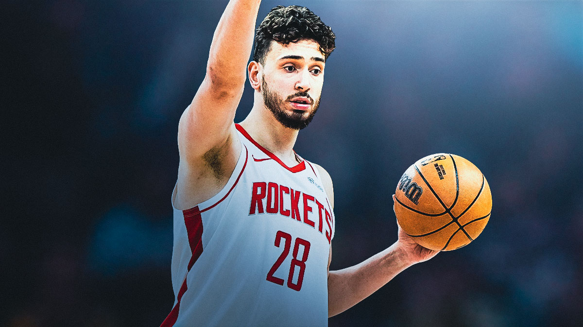 Alperen Sengun with a basketball in one hand. Like this. 3 Alperen Şengün bold predictions for Turkey’s EuroBasket semifinal vs. Greece