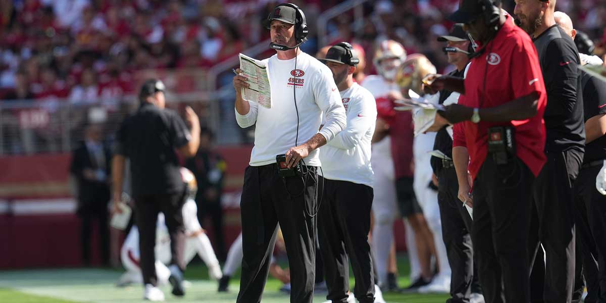 San Francisco 49ers head coach Kyle Shanahan on the sidelines against the Arizona Cardinals during the second half at Levi's Stadium.