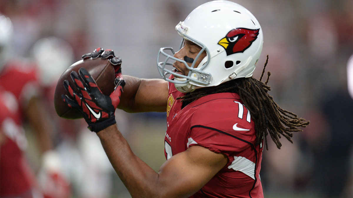 Arizona Cardinals wide receiver Larry Fitzgerald (11) catches a pass prior to facing the Arizona Cardinals at University of Phoenix Stadium. 