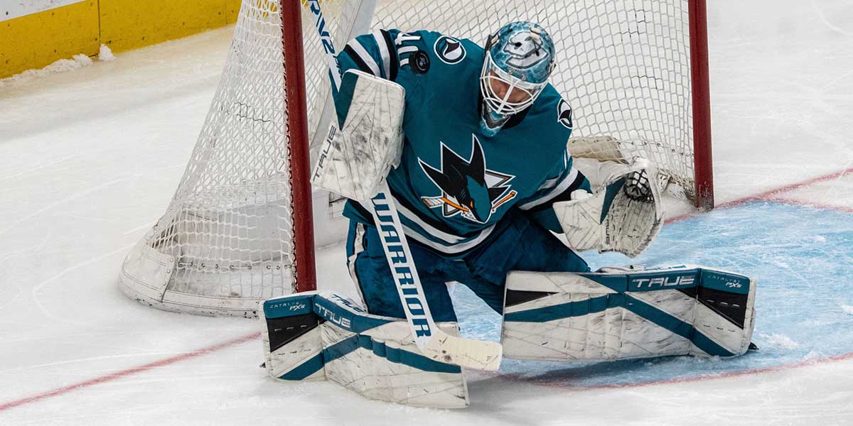 San Jose Sharks goaltender Alexandar Georgiev (40) makes a saves against the Edmonton Oilers during the third period at SAP Center at San Jose.