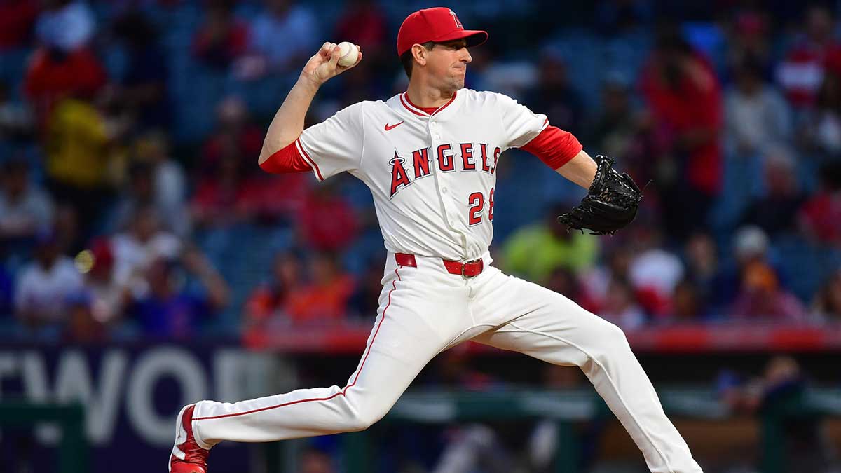 Los Angeles Angels pitcher Kyle Hendricks (28) throws against the Houston Astros during the first inning at Angel Stadium.