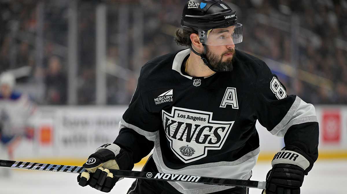 Los Angeles Kings defenseman Drew Doughty (8) during game 2 of the 2025 Stanley Cup Playoffs against the Edmonton Oilers at Crypto.com Arena. Mandatory Credit: Jayne Kamin-Oncea-Imagn Images