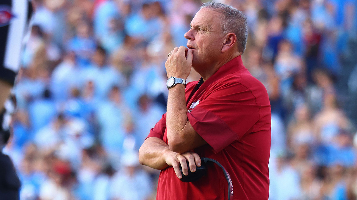 Arkansas’ costly fumble leads to devastating upset