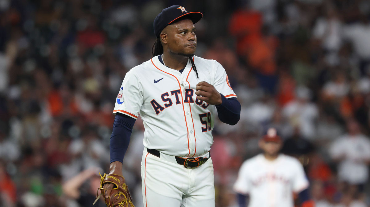 Houston Astros starting pitcher Framber Valdez (59) reacts after giving up a grand slam to New York Yankees center fielder Trent Grisham (not pictured) during the fifth inning at Daikin Park.