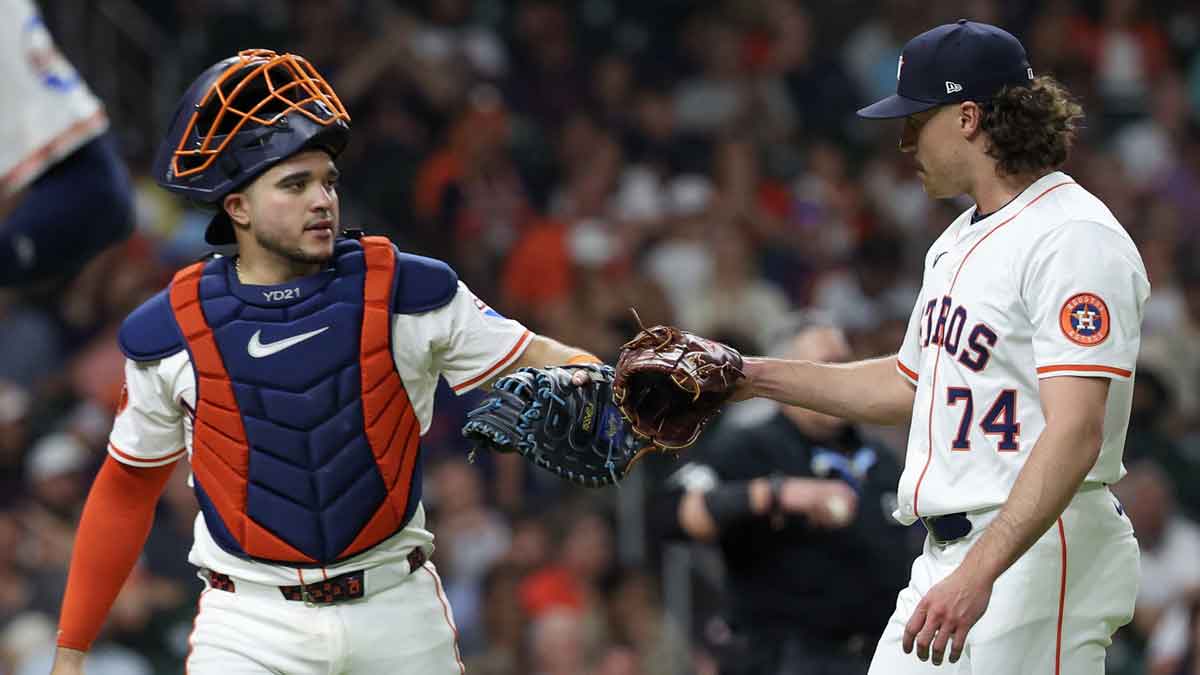 The Astros' Wild Card chase slips to fourth as Mariners clinch AL West, leaving Houston in danger of missing the 2025 MLB playoffs.